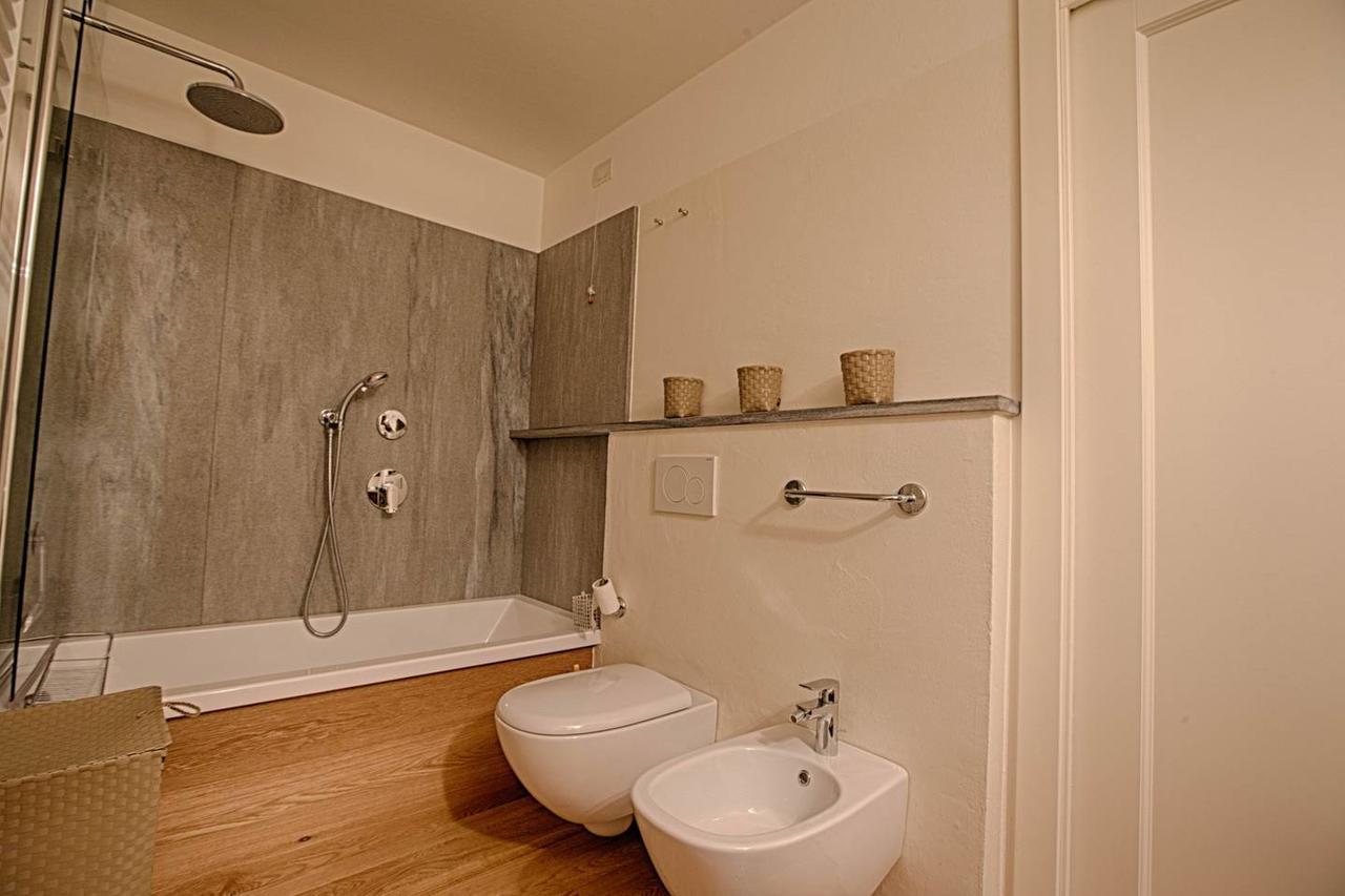 Joivy Superb Apartments For 6 With Mountain View And Garden In Courmayeur Eksteriør bilde